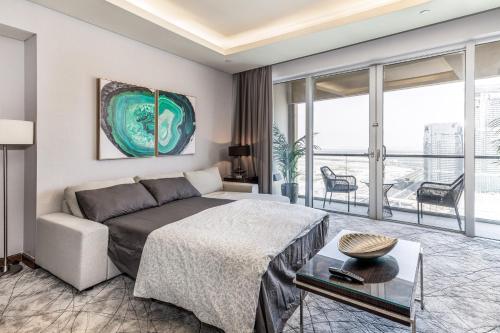 Emaar Residences - Attached to Kempinski Central Avenue - About Your Stay