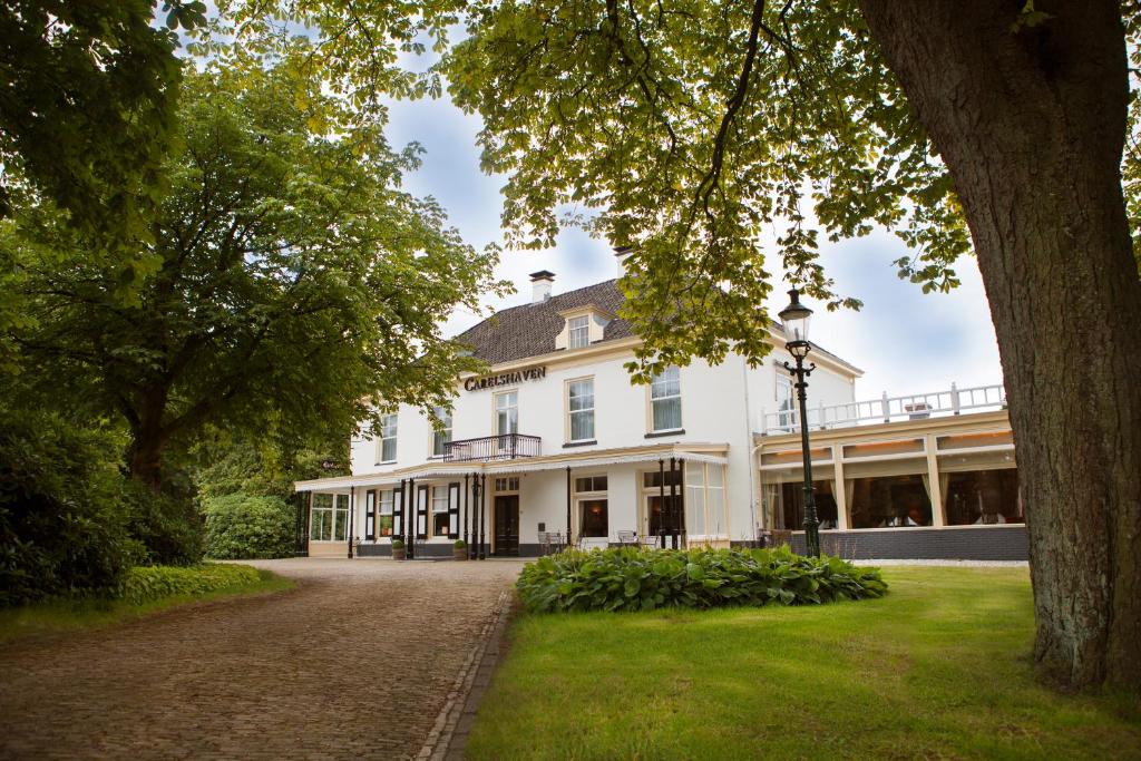 Estate Hotel & Restaurant Carelshaven Review
