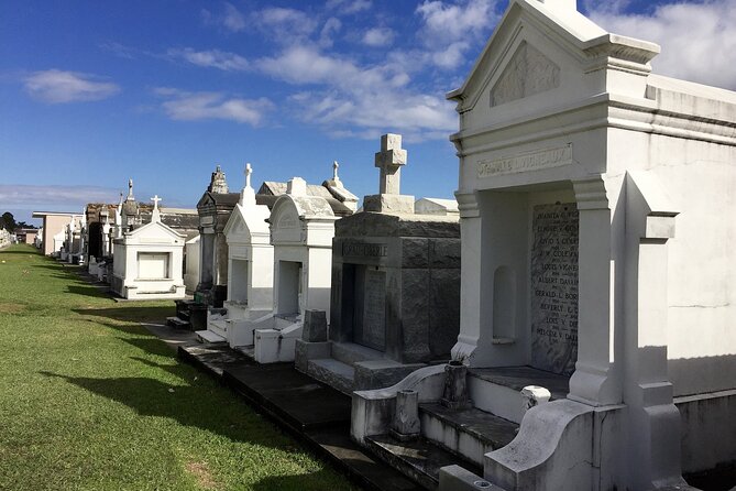 Eternal Echoes: A Cemetery Tour of New Orleans - Good To Know