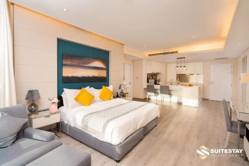 Fashion Avenue Dubai Mall -The Residence - About Your Stay