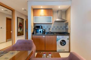 Grand Bellevue Hotel Apartment Dubai - About Your Stay