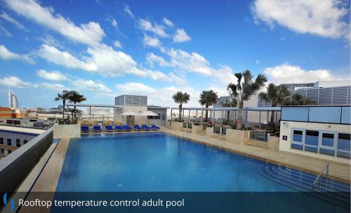 Grand Cosmopolitan Hotel - About Your Stay
