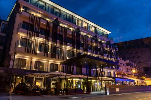 Grand Hotel Campione Review