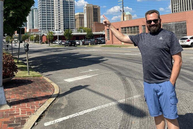 Groovy Gallatin Scavenger Hunt - Good To Know