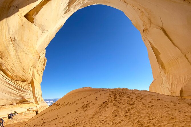 Guided Hike Through Great Chamber/Cutler Point (Small Group) - Key Points