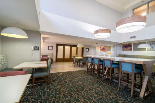 Hampton Inn & Suites Modesto - Salida - Good To Know