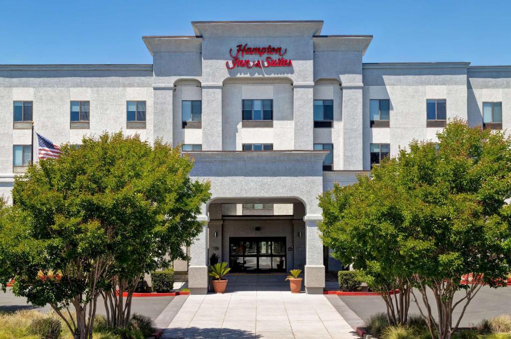 Hampton Inn & Suites Rohnert Park - Sonoma County - Good To Know