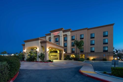Hampton Inn Visalia - Good To Know