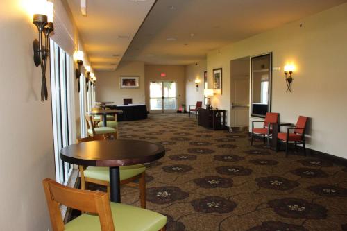 Hilton Garden Inn Clovis - Good To Know