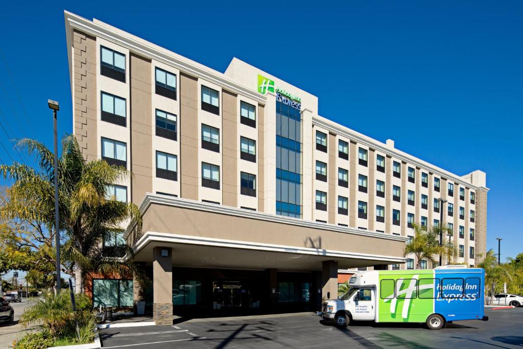 Holiday Inn Express Los Angeles LAX Airport, an IHG Hotel Review