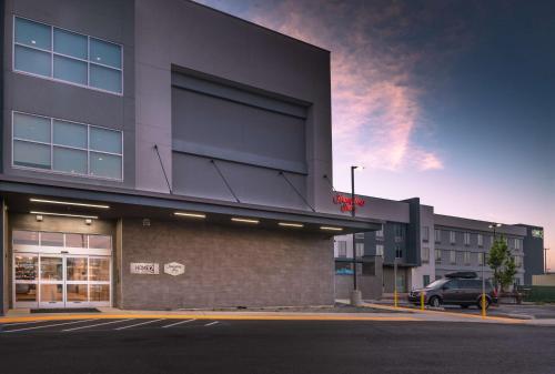 Home2 Suites By Hilton Riverside March Air Force Base, Ca - Good To Know