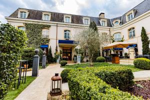 Hostellerie Cèdre & Spa Beaune - Good To Know