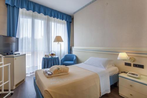 Hotel Bristol Buja Review