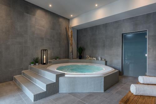Hotel Du Roi & Spa by SOWELL COLLECTION - Good To Know