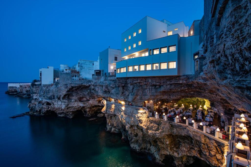 Hotel Grotta Palazzese Review
