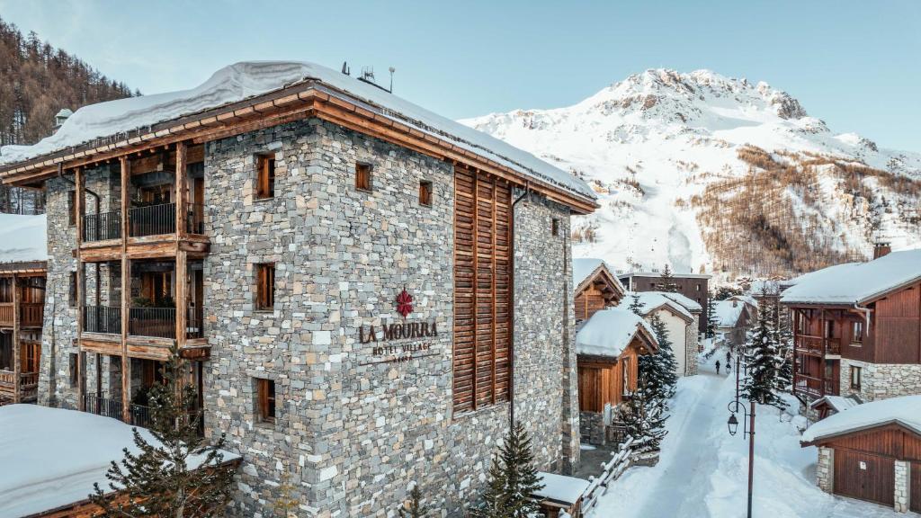 Hotel LA MOURRA Review