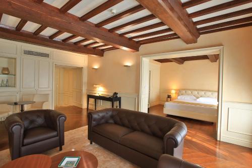 Hotel Rua Frati 48 in San Francesco - Good To Know
