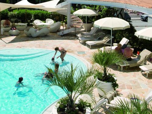 Hotel Waldorf- Premier Resort - Good To Know