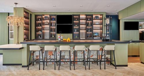 Hyatt Centric the Pike Long Beach - Good To Know