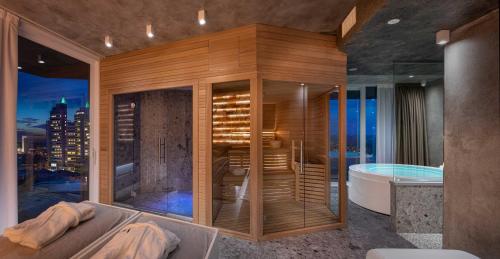 J44 Lifestyle Hotel - Good To Know
