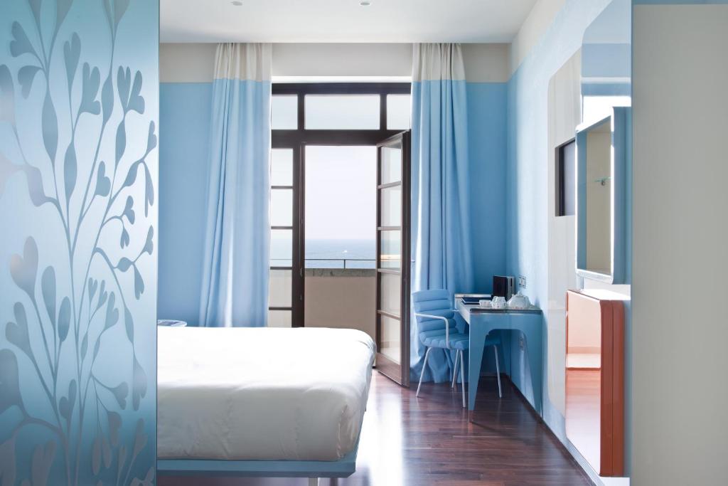 JR Hotels Bari Grand Hotel of Nations Review
