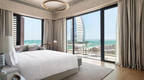 Jumeirah Al Naseem Dubai - About Your Stay