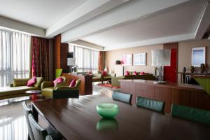 Jumeirah Creekside Dubai Review