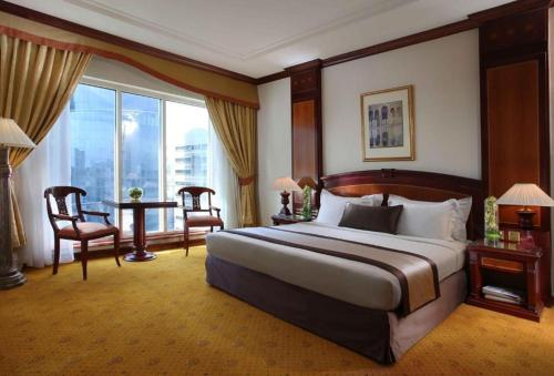 Knight Castle Hotel - About Your Stay