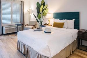 L3 Oasis Hotel - Hotel Overview and Location