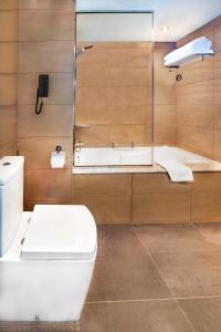 Le Meridien Abu Dhabi - About Your Stay