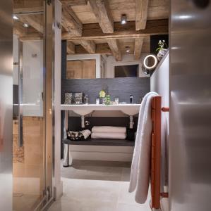 Les Loges Annecy Old Town Review
