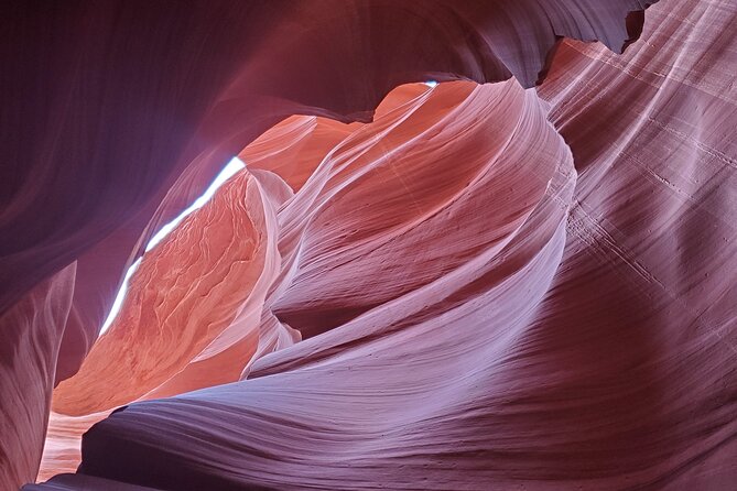 Lower Antelope Canyon and Horseshoe Bend From Sedona - Key Points