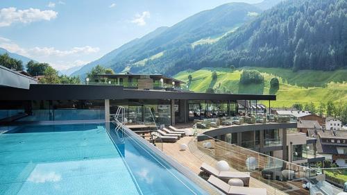LUNARIS Wellness Resort - Good To Know
