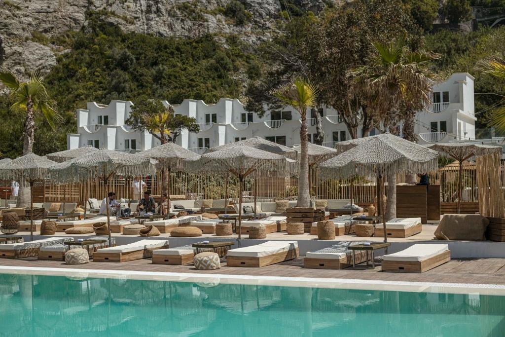 Maya Beach Resort Review