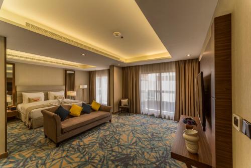 MENA Plaza Hotel Albarsha At The Mall - About Your Stay