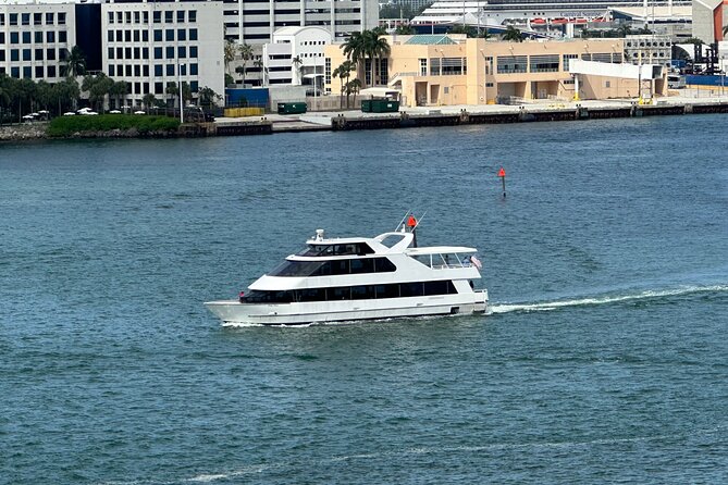 Miami Skyline and Biscayne Boat Party and Open Bar With Music - Good To Know