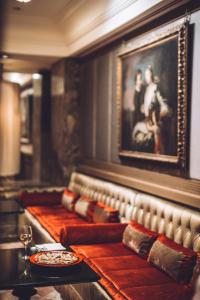 Michelangelo Hotel - Good To Know