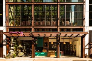 Moxy NYC Chelsea - Good To Know