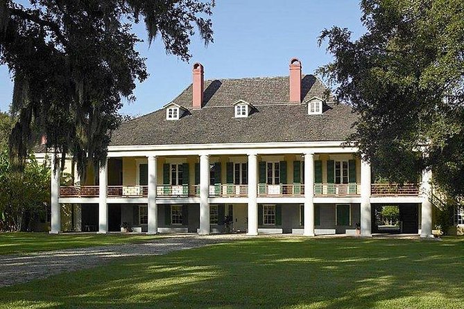 N'Awlins Luxury: Destrehan Plantation Tour With Transportation - Overview of the Destrehan Plantation Tour