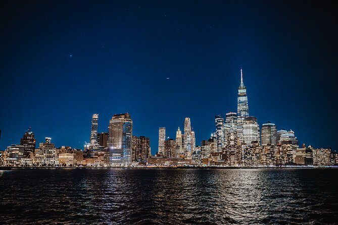 NYC Valentines Dinner Cruise With Live Entertainment and Open Bar - Good To Know
