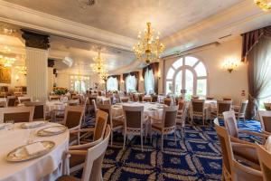 Palace Hotel Review