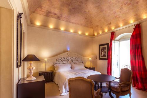 Palazzo Gattini Luxury Hotel - Good To Know
