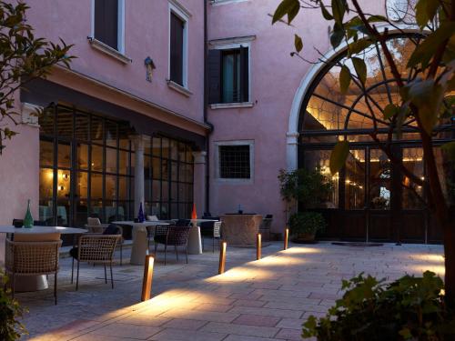 Palazzo Venart Luxury Hotel - Good To Know