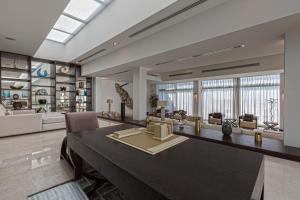 Paradise Nurai Villa - 6 Bedrooms - About Your Stay