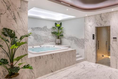 Paramount Hotel Midtown Review