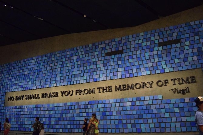 Private 4-hour Walking Tour of Historic Downtown and 9/11 Memorial Tour - Key Points