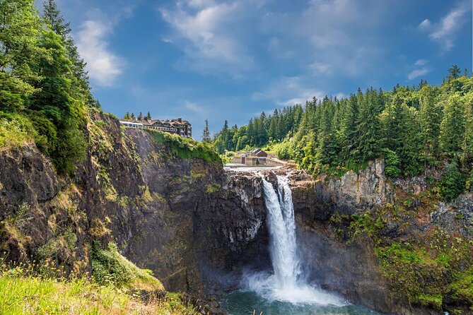 Private 8-Hour City Tour of Seattle and Snoqualmie Falls With Driver Only - Key Points