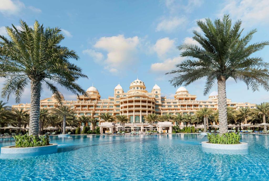 Raffles The Palm Review
