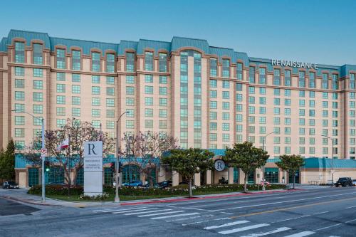 Renaissance Los Angeles Airport Hotel - Good To Know