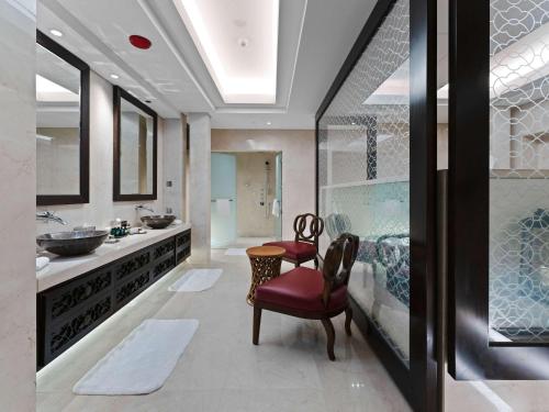 Rixos Marina Abu Dhabi - About Your Stay